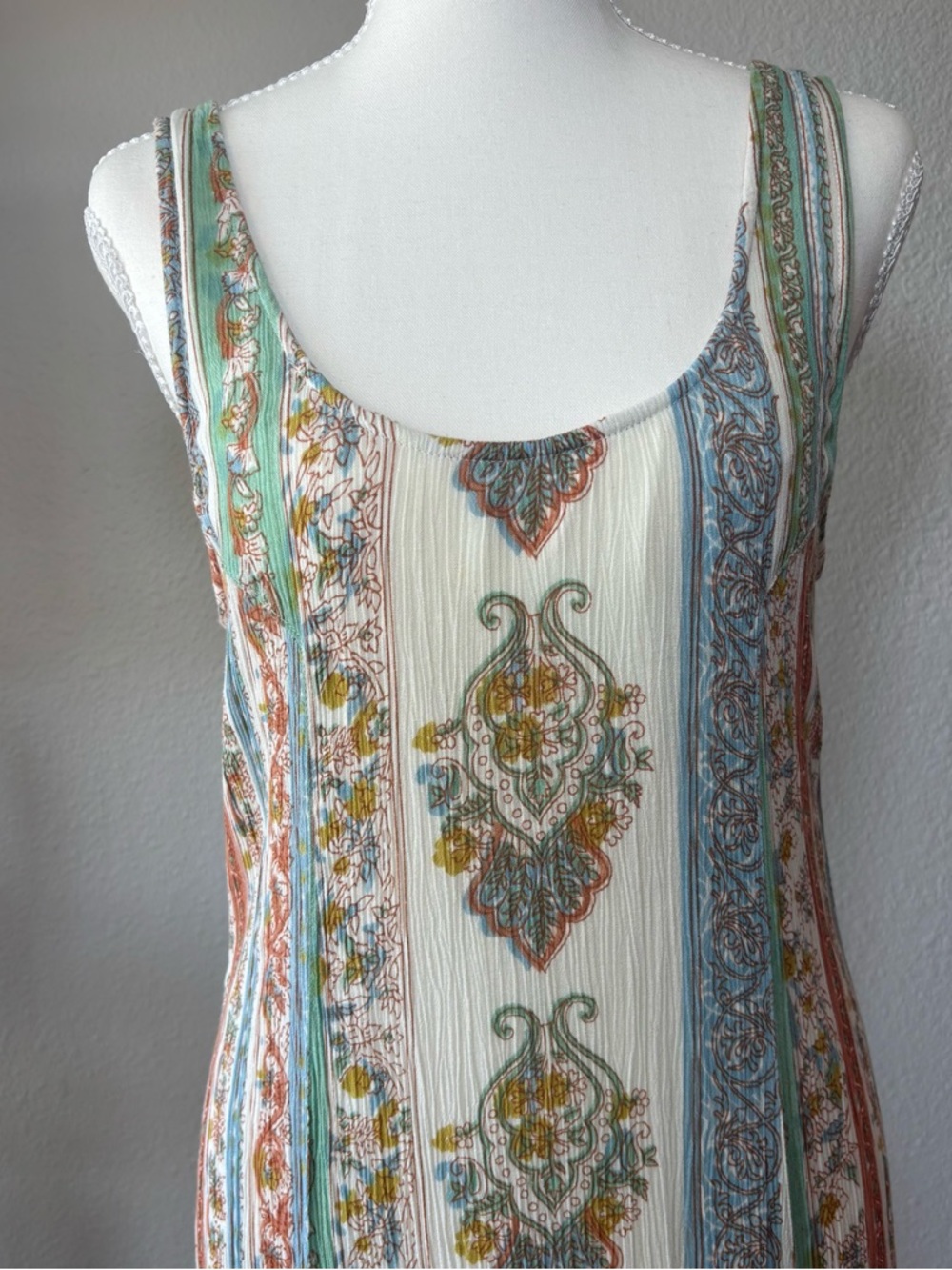 O'Neill Women's Boho Floral Maxi Dress Medium Sleeveless Strappy Back Beachy - Picture 3 of 9